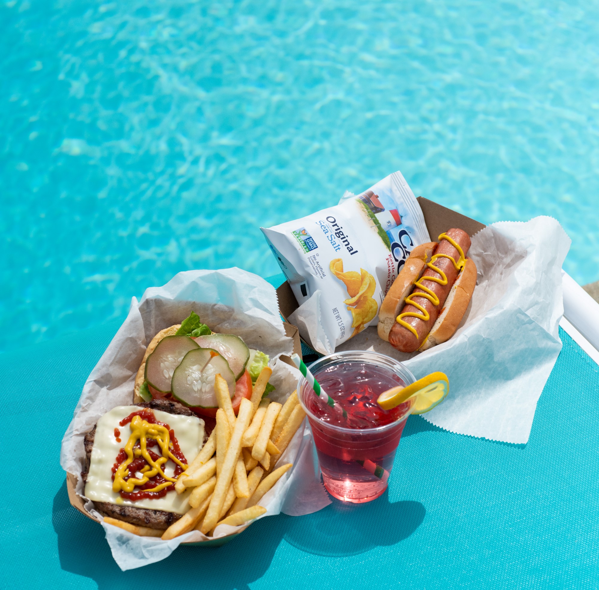 Poolside dining at Blue Water Resort