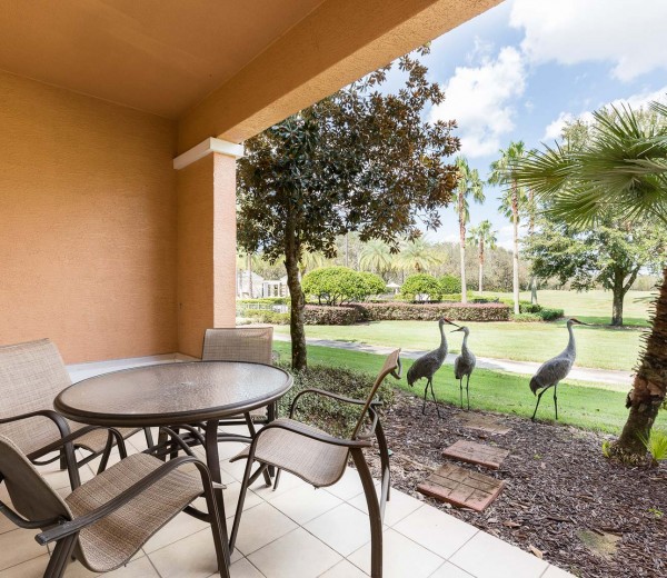 small round patio table