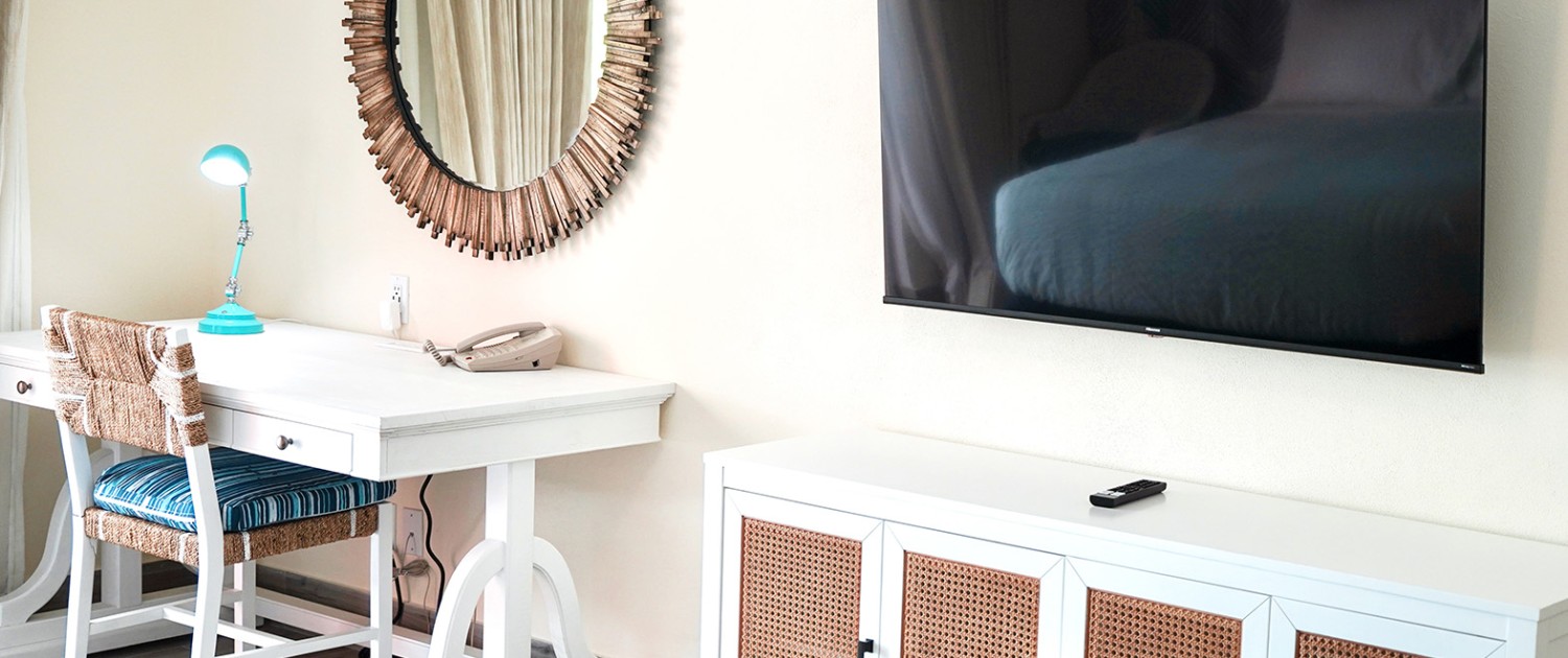 Deluxe Lagoon Beach Family Suite