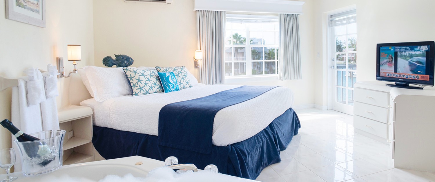 Deluxe Lagoon Beach Suite