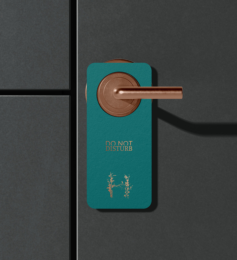 a door handle with a sign on it that says "Do Not Disturb"