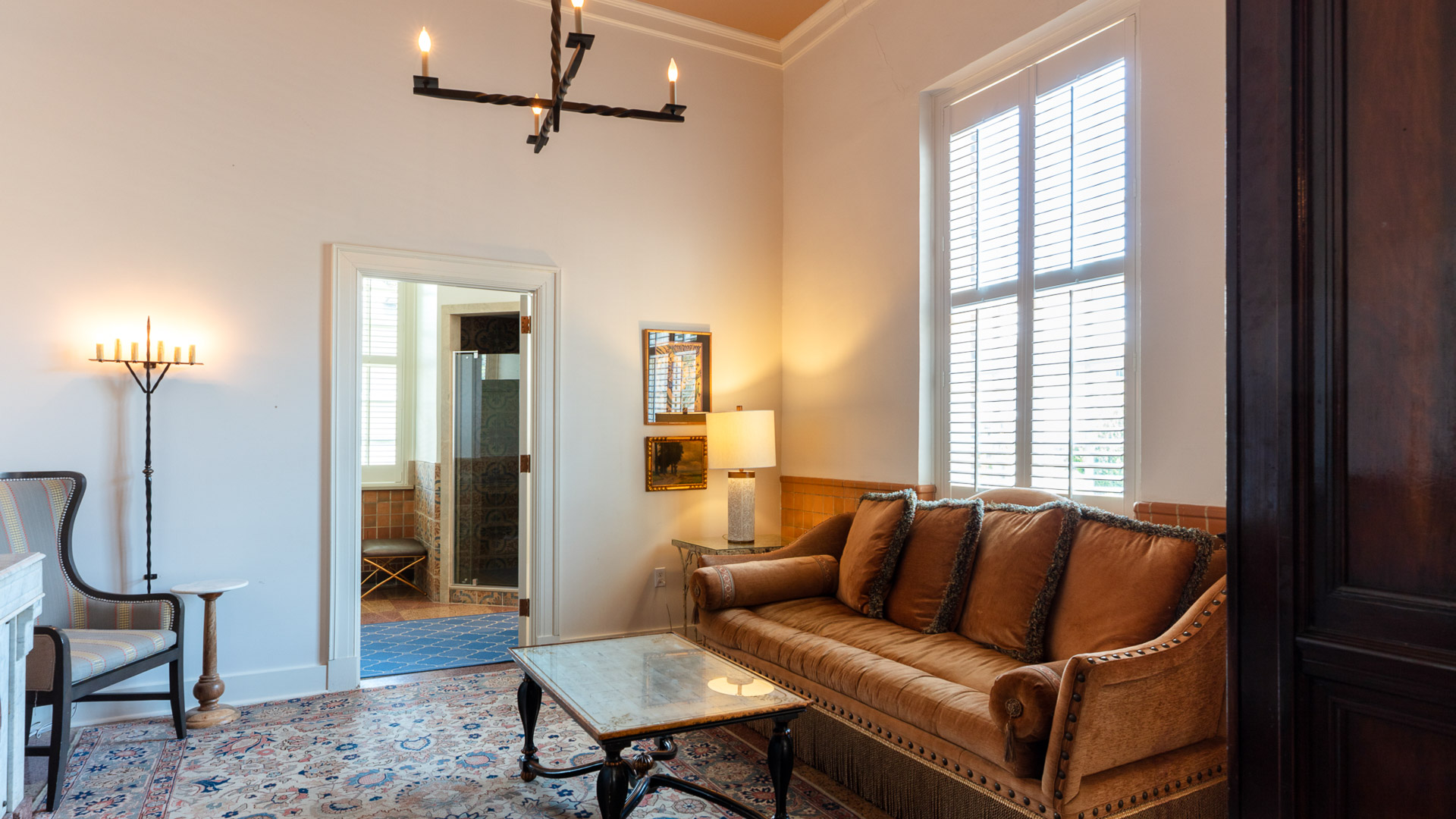 a living room with a couch and a coffee table