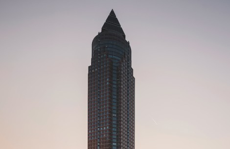 a tall building with a pointy top