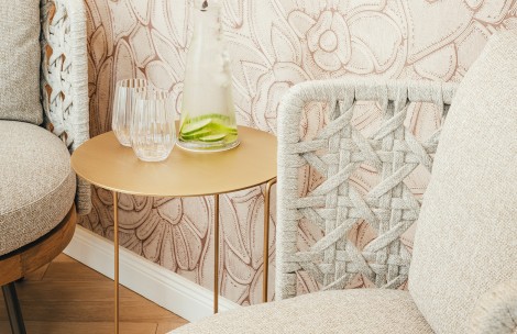 a chair next to a table