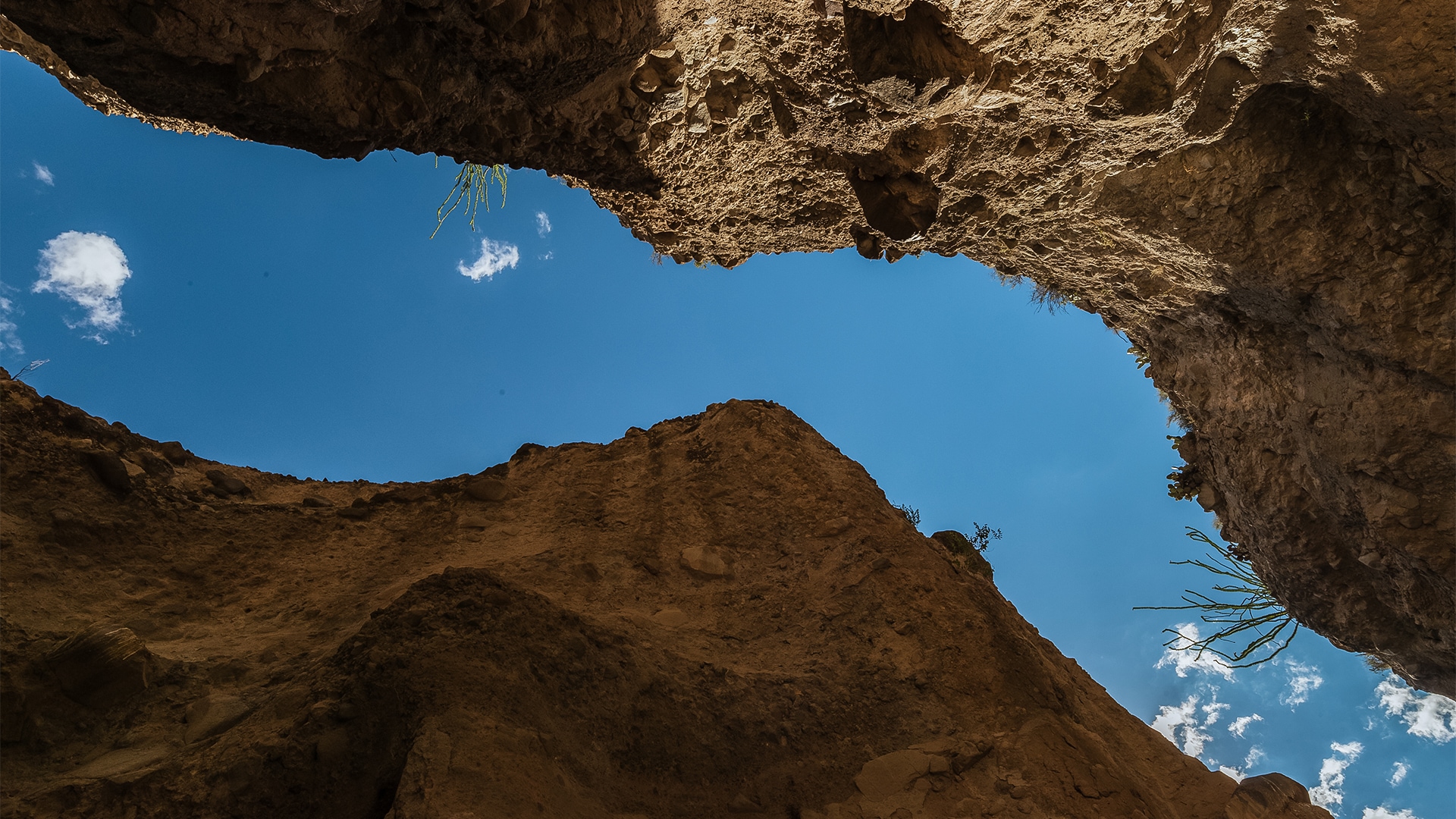 Ladder Slot Canyon