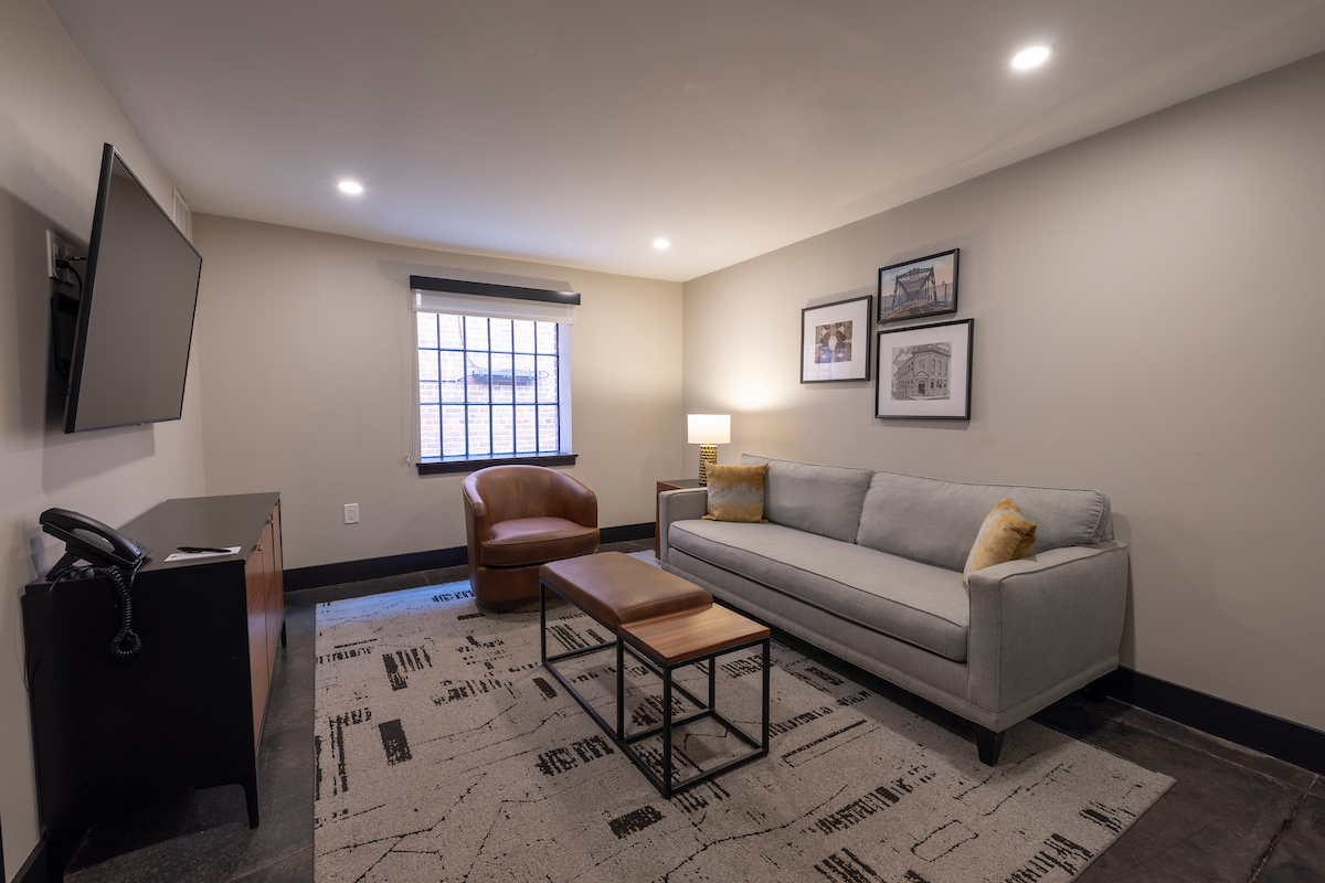 image Two Bedroom Queen Suite  1 