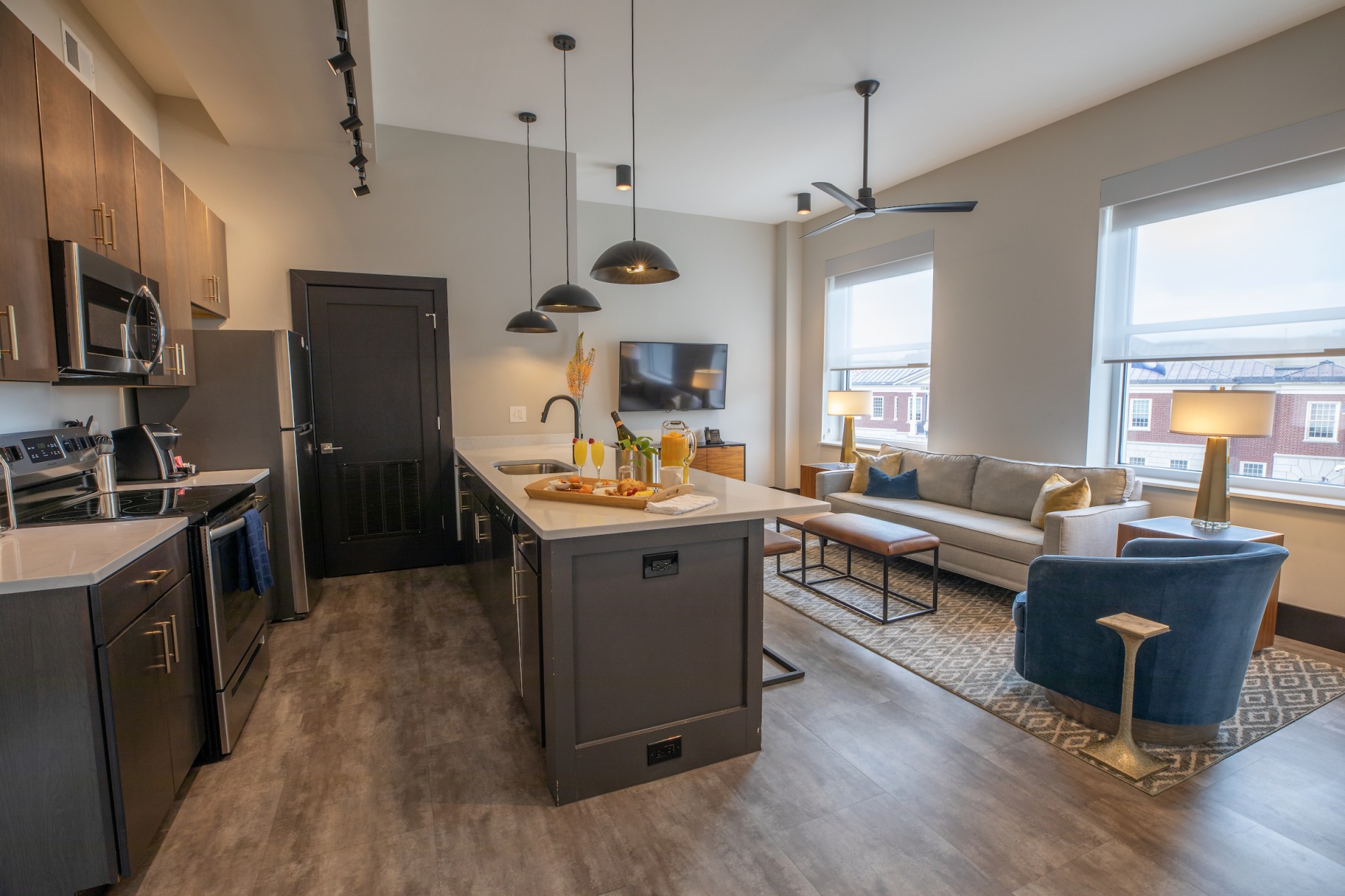 image Two Bedroom Queen Suite  0 