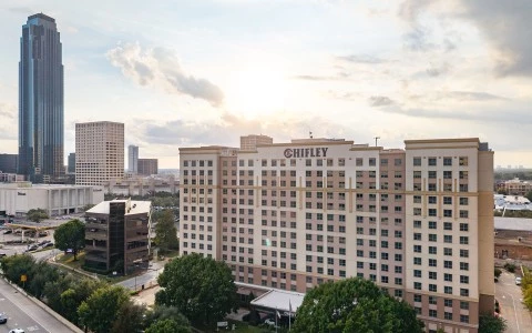 a large building with many windows