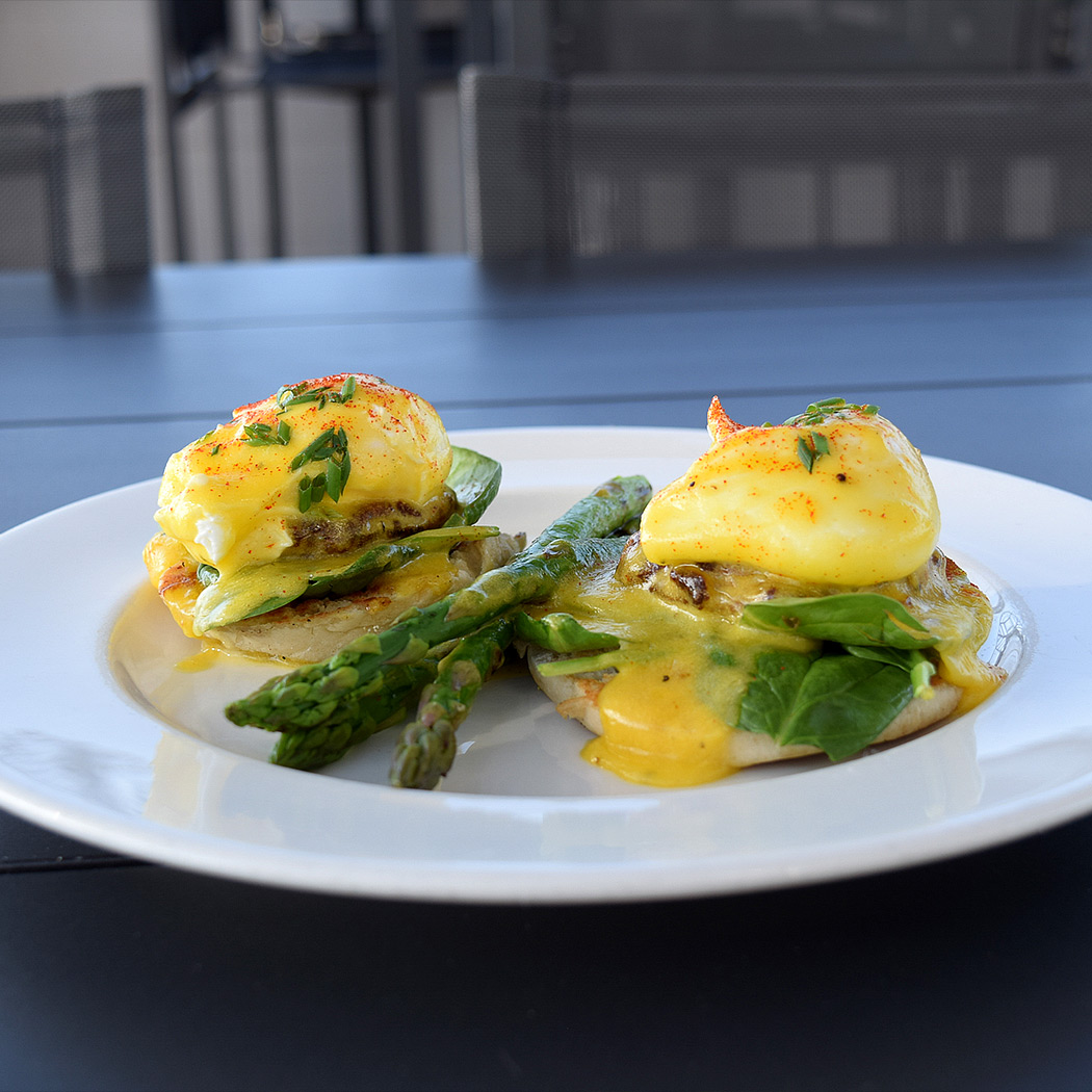 Visalia Restaurants The Darling Hotel