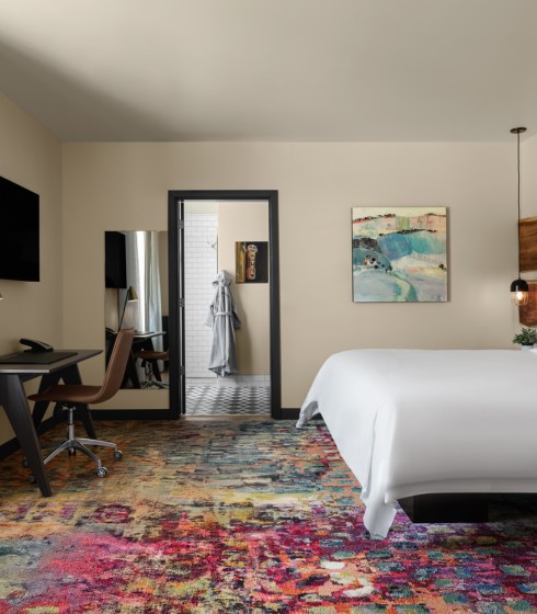 interior view of a standard king room at The Gordon Hotel