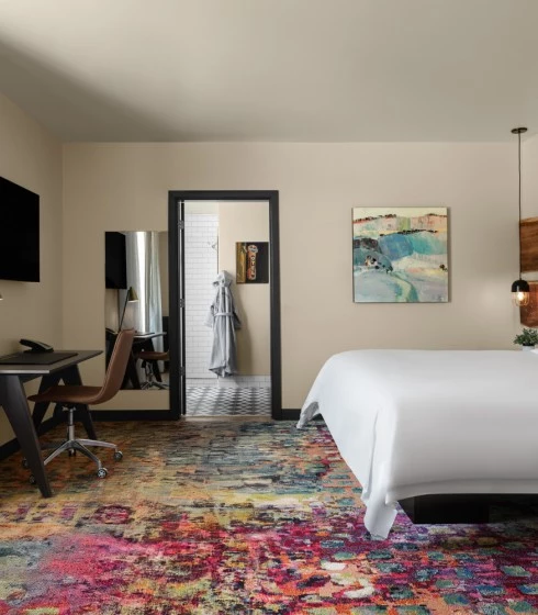 interior view of a standard king room at The Gordon Hotel