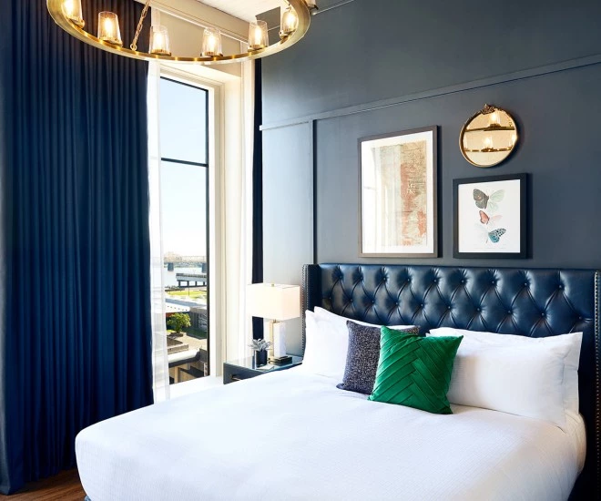 interior of river view king