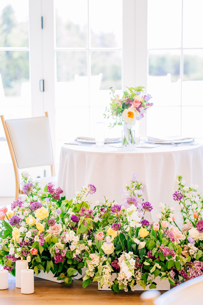 January is the ideal time to plan a 2026 Mackinac Island wedding and secure peak-season dates, venues, and lodging.