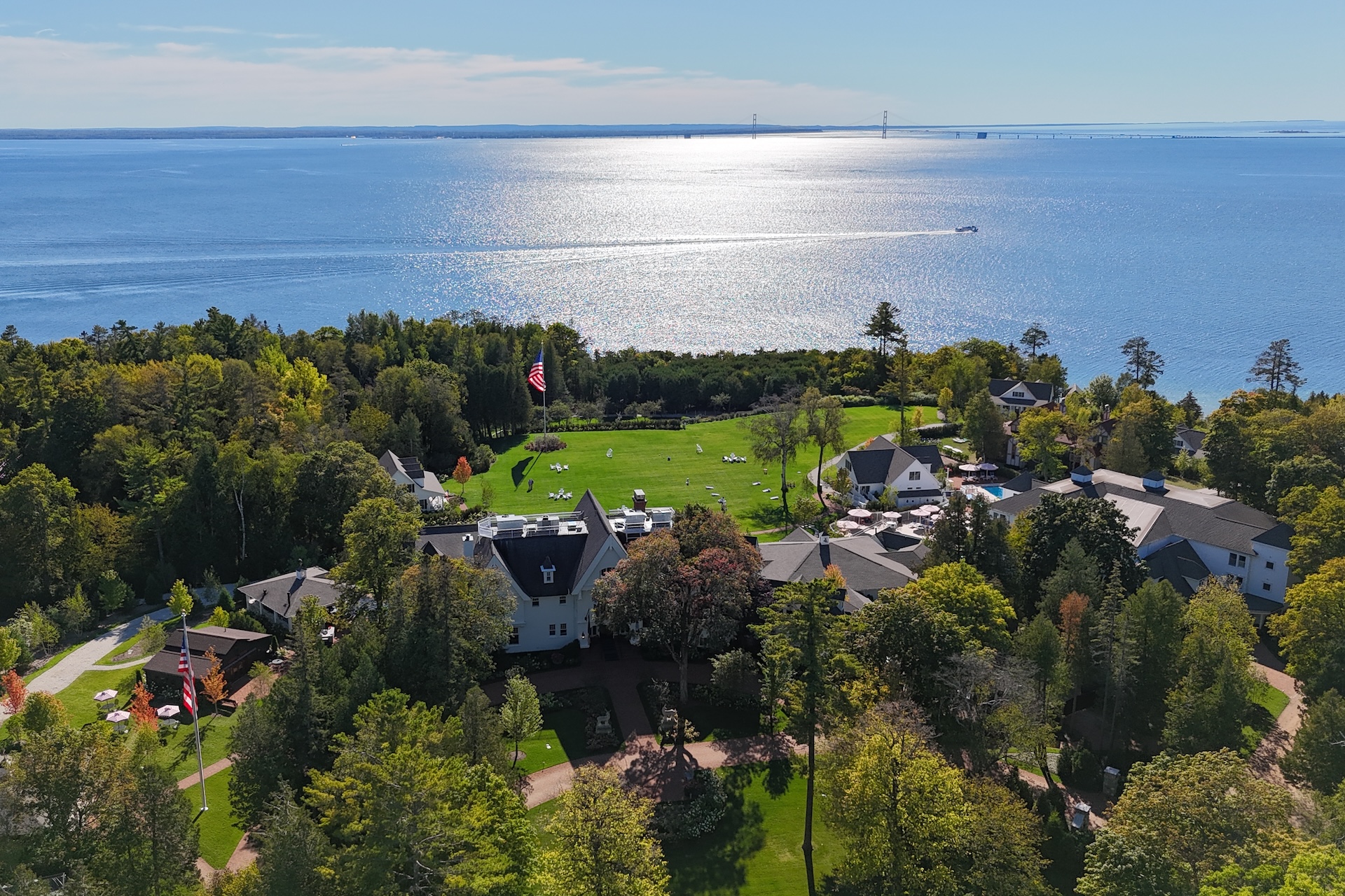 a aerial view of the inn at stonecliffe