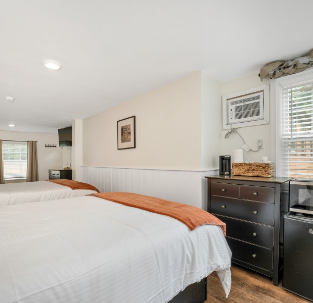 theinnandmore xlargebasicroom14_4