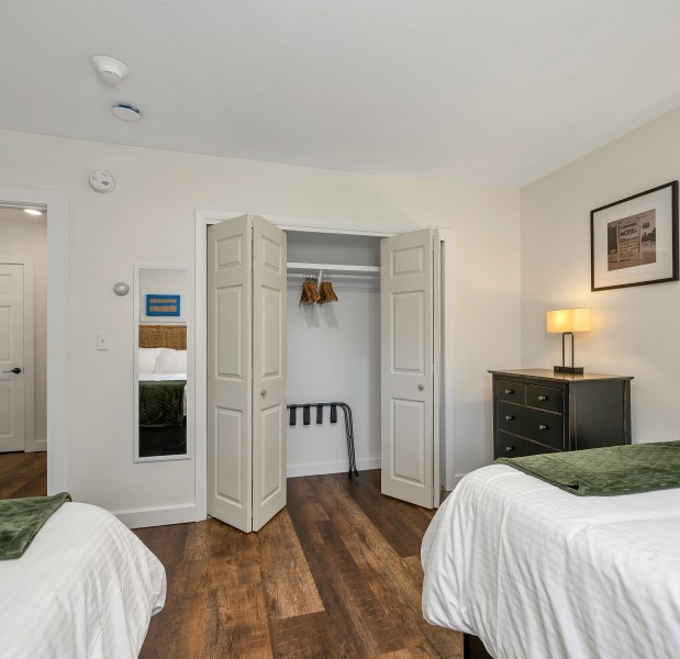 theinnandmore_deluxeapartmentr25_23