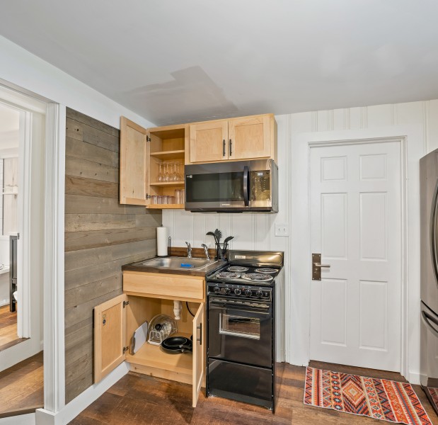 theinnandmore_gardenlevelapartment22_6