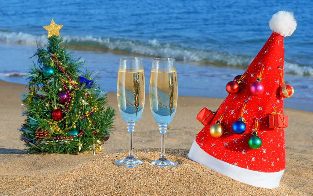 Holiday Shopping with Sips and Tastes Along the Coast