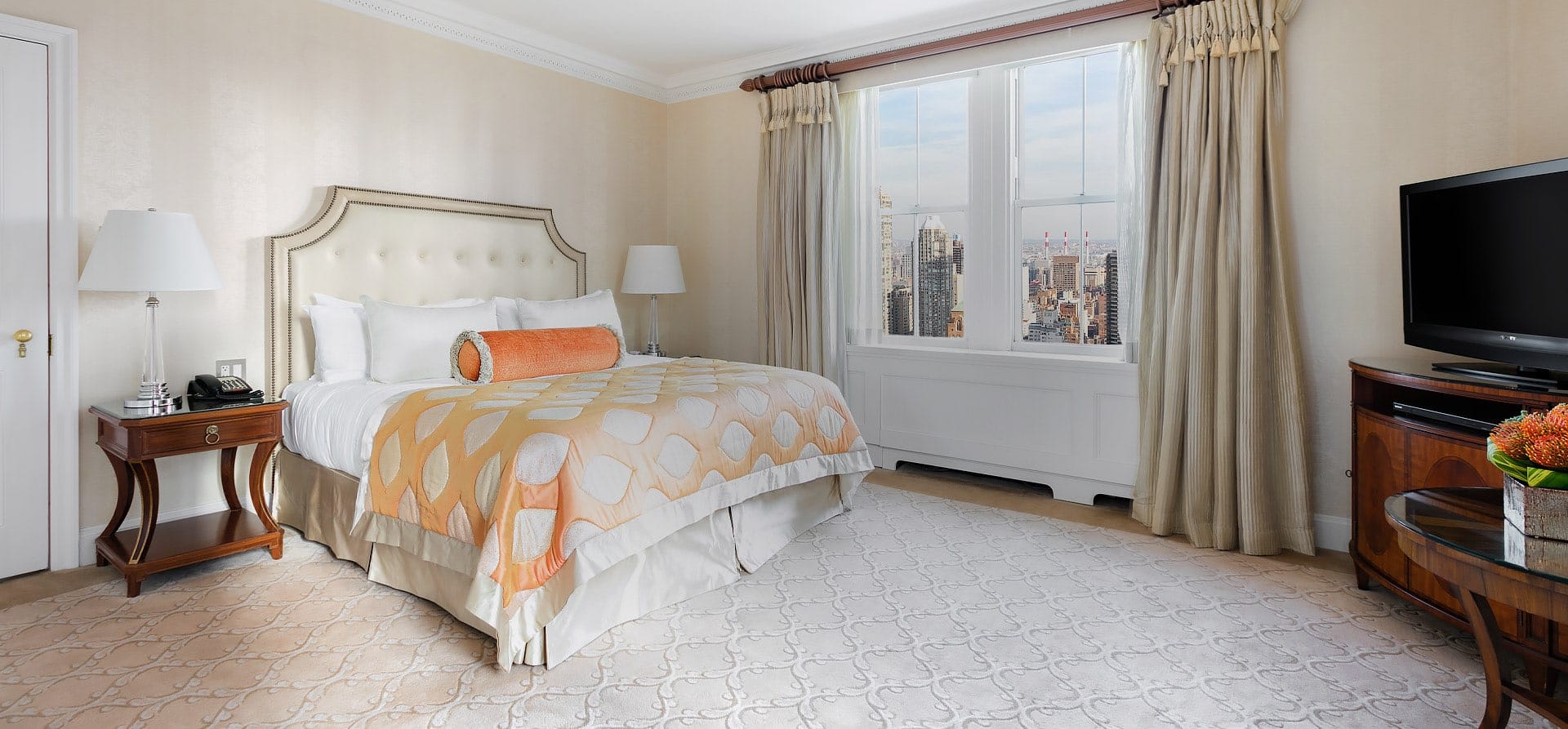 03pierre homepage city view featured pierre suite