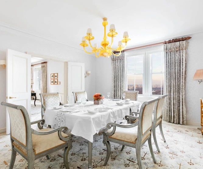 Rooms & Suites