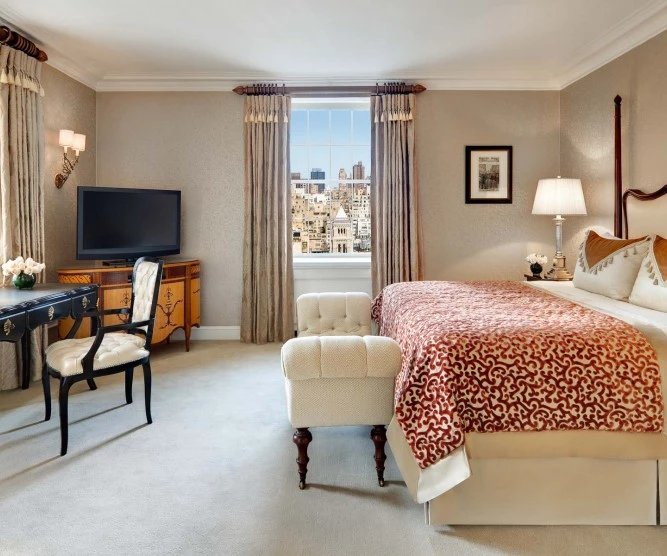 Rooms & Suites