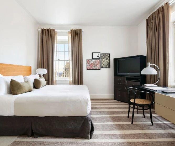 Rooms & Suites