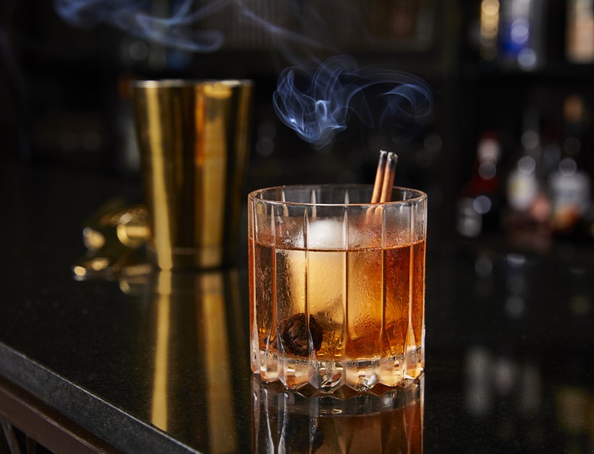 fig old fashioned cocktail