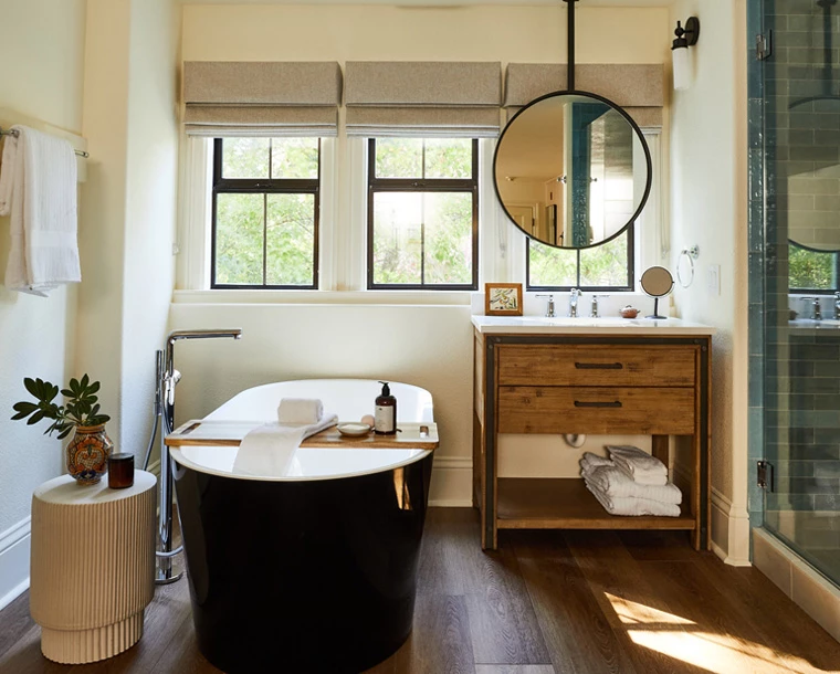 Cazadero bathroom with tub and walk in shower and sink vanity