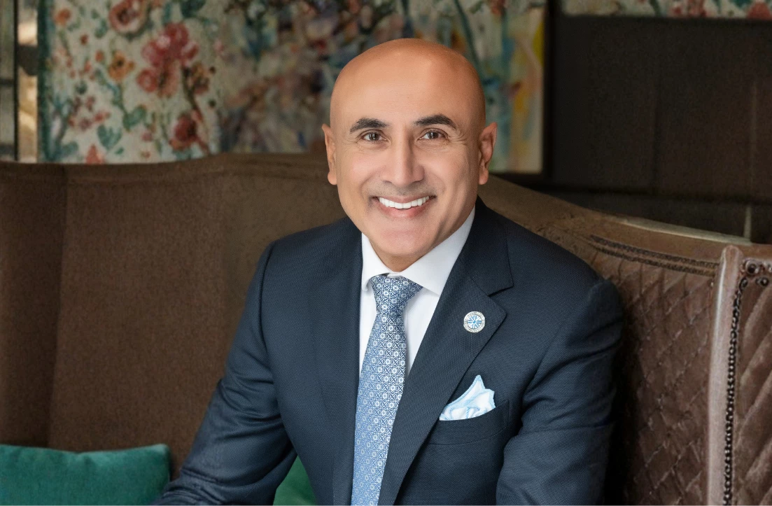 a man in a suit and tie