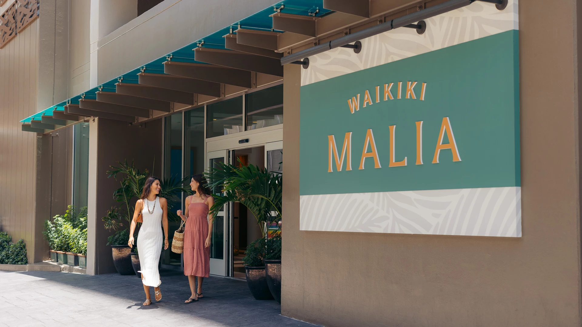 Waikiki Malia hotel in Honolulu
