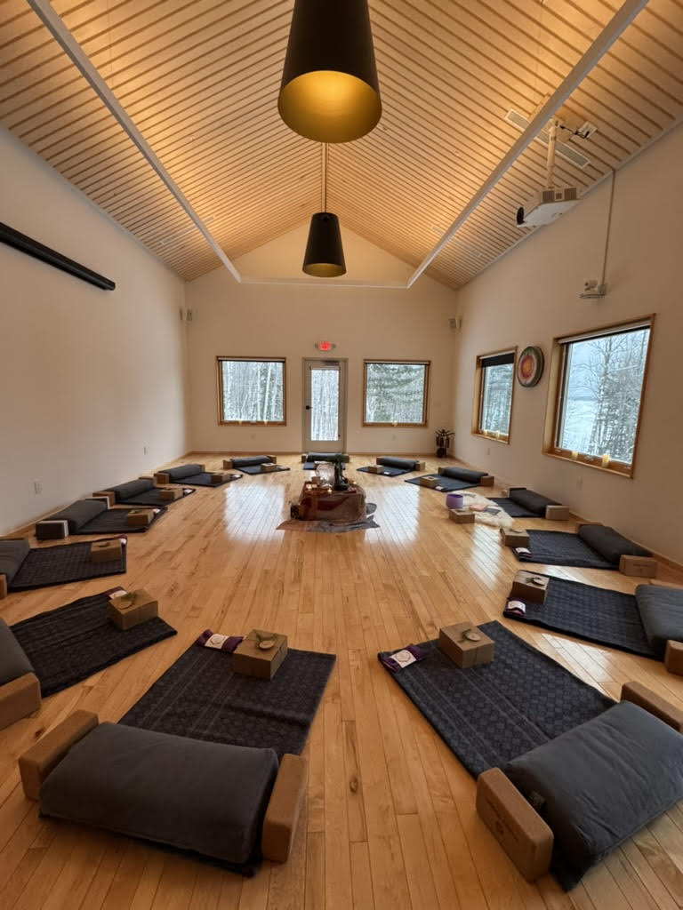 a room with mats and mats on the floor