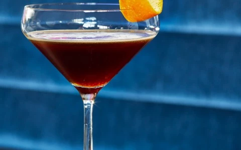 close up of an elegant, hand-crafted drink from the bar
